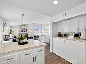 18 Cagney, Lake Forest (el Toro) CA 92610