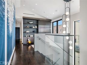 218 E Oceanfront, Newport Beach CA 92661