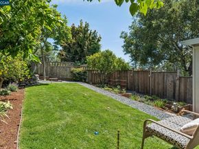 212 Yale Ave, Kensington CA 94708