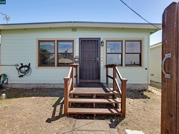 2370 Pine Ave, Richmond CA 94806