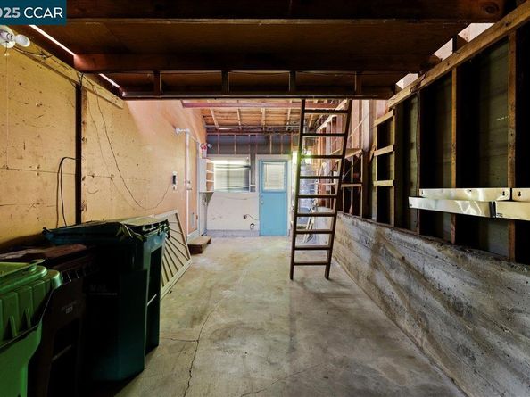 6615 Evergreen Ave, Oakland CA 94611