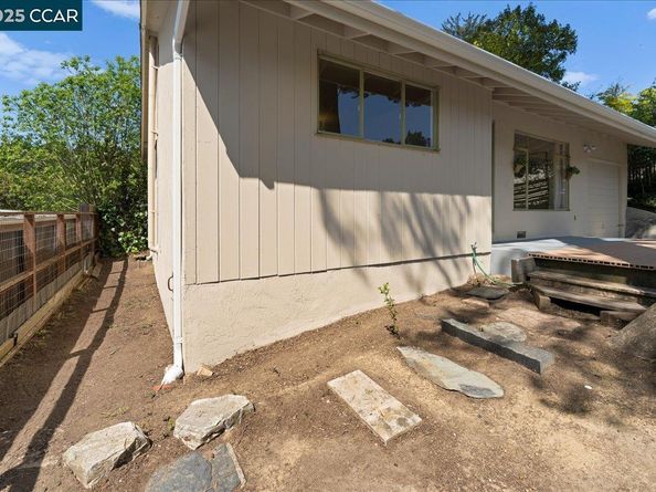 6615 Evergreen Ave, Oakland CA 94611