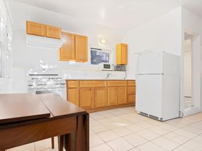 1621 E 38Th St, Oakland CA 94602