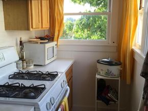 1621 E 38Th St, Oakland CA 94602