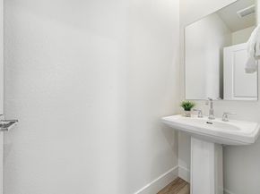 9174 Enterprise Dr, Newark CA 94560