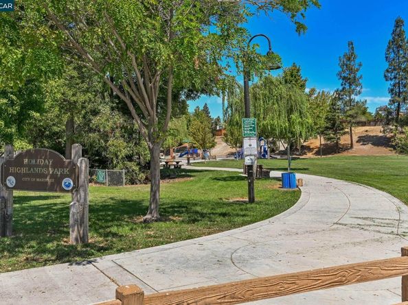 650 Fig Tree Ln, Martinez CA 94553