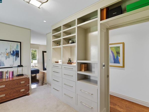 47 Charles Hill Cir, Orinda CA 94563