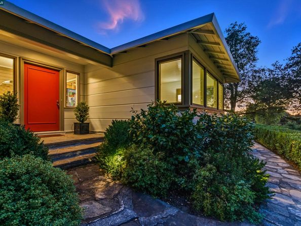 47 Charles Hill Cir, Orinda CA 94563