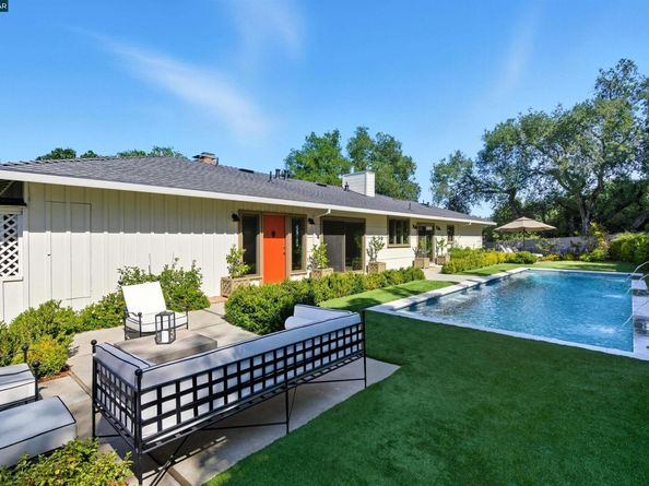 47 Charles Hill Cir, Orinda CA 94563