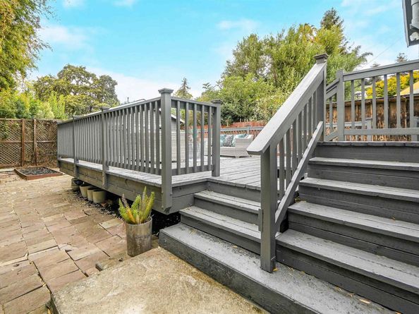 3911 Vale Ave, Oakland CA 94619