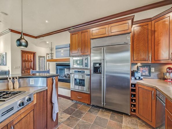 141 Ray St, Pleasanton CA 94566