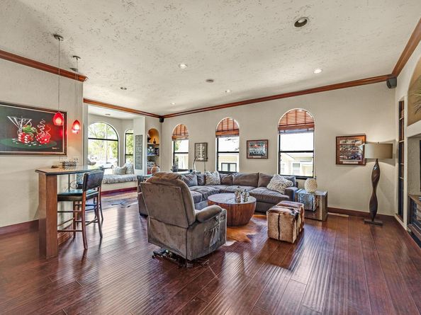141 Ray St, Pleasanton CA 94566