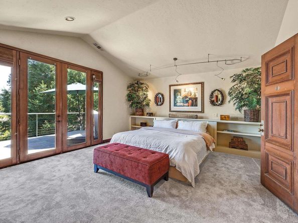 141 Ray St, Pleasanton CA 94566