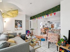 1033 Walker Ave, Oakland CA 94610