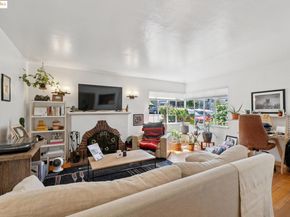 1033 Walker Ave, Oakland CA 94610
