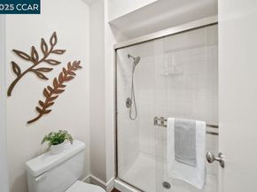 2530 Oak Rd 303, Walnut Creek CA 94597