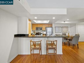2530 Oak Rd 303, Walnut Creek CA 94597