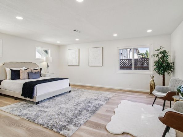 1900 Chestnut Street, Santa Clara CA 95054