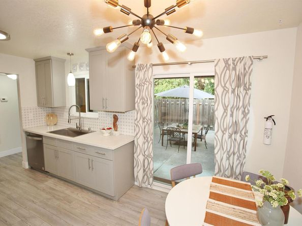 1654 164Th Ave, San Leandro CA 94578