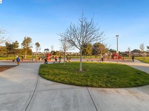 5811 Via Lugano, Fremont CA 94555