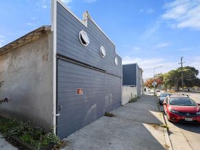 1746 8th Street, Oakland CA 94607