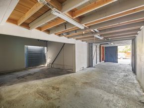 1746 8th Street, Oakland CA 94607