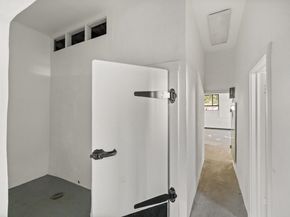 1746 8th Street, Oakland CA 94607