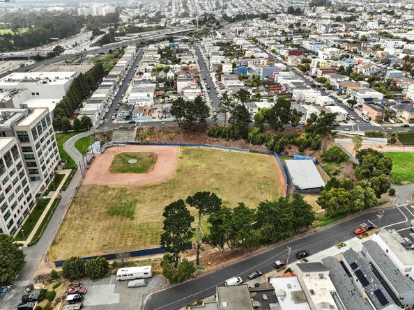 269 Willits St, Daly City CA 94014