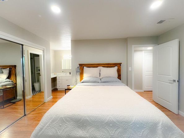148 Ascot Ct 1, Moraga CA 94556