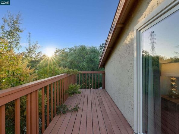 1084 Southdown Court, Walnut Creek CA 94596