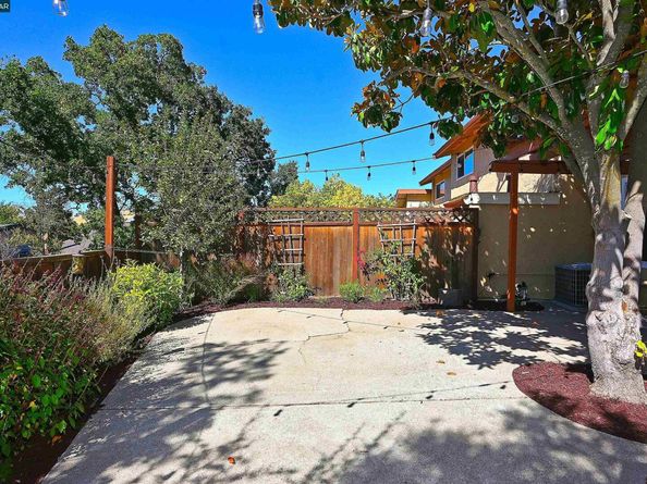 1084 Southdown Court, Walnut Creek CA 94596