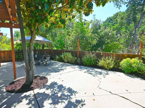1084 Southdown Court, Walnut Creek CA 94596