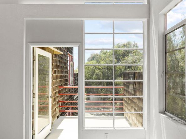 29235 Heathercliff Road 12, Malibu CA 90265