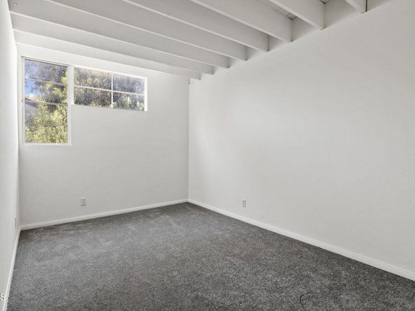 29235 Heathercliff Road 12, Malibu CA 90265