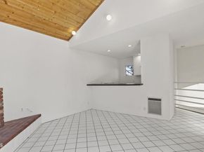 29235 Heathercliff Road 12, Malibu CA 90265