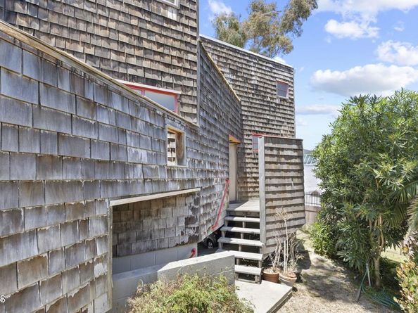 29235 Heathercliff Road 12, Malibu CA 90265