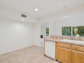 24731 Daphne E, Mission Viejo CA 92691