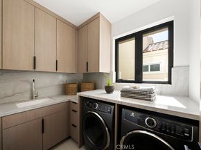 220 Carnation Avenue, Corona Del Mar CA 92625