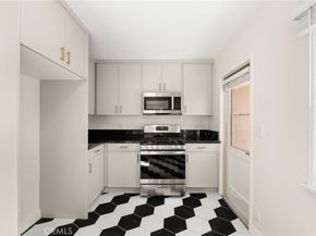2155 Euclid Avenue, Long Beach CA 90815