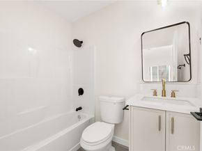 2155 Euclid Avenue, Long Beach CA 90815
