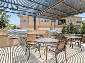 16750 Coyote Bush Drive 19, San Diego CA 92127