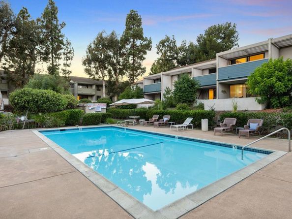 6214 Agee Street 34, San Diego CA 92122