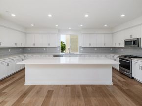 6140 Colt Place 104, Carlsbad CA 92009