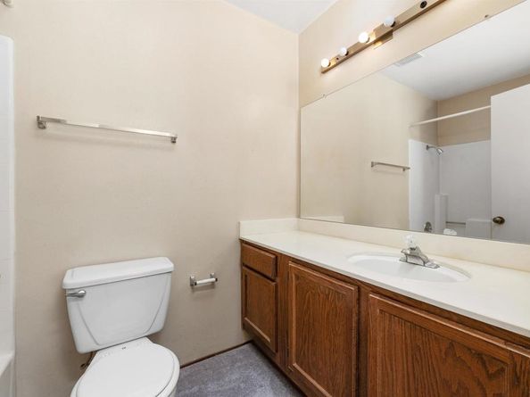 2992 Lexington Circle, Carlsbad CA 92010