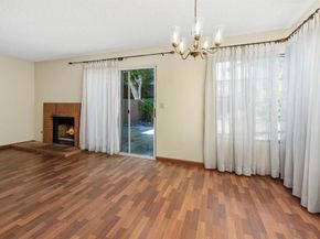 2992 Lexington Circle, Carlsbad CA 92010