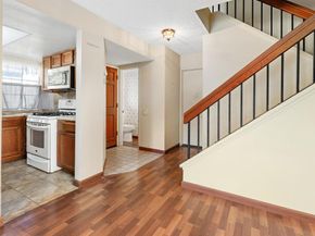 2992 Lexington Circle, Carlsbad CA 92010