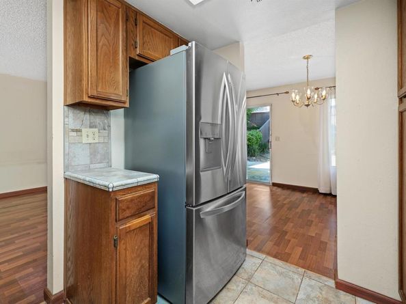 2992 Lexington Circle, Carlsbad CA 92010