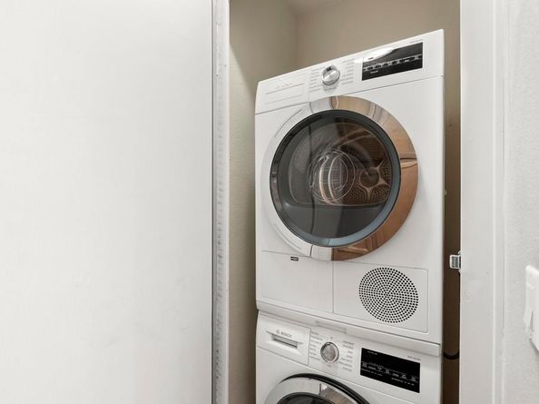 7130 Shoreline Drive 1103, San Diego CA 92122