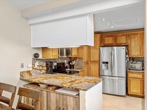 17544 Ashburton Rd, San Diego CA 92128