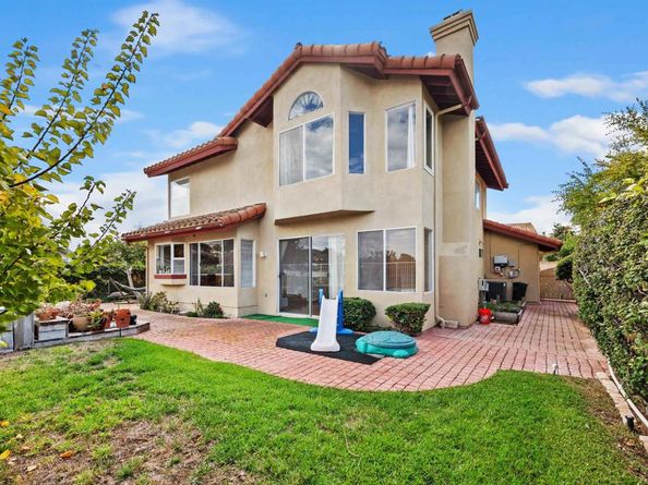 13894 Camino Del Suelo, San Diego CA 92129